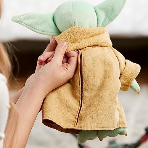 Disney Store Offizielles Grogu Kleines Kuscheltier, Star Wars: The Mandalorian, 25 cm, Plüschfigur mit Gestickten Details – Bild 3