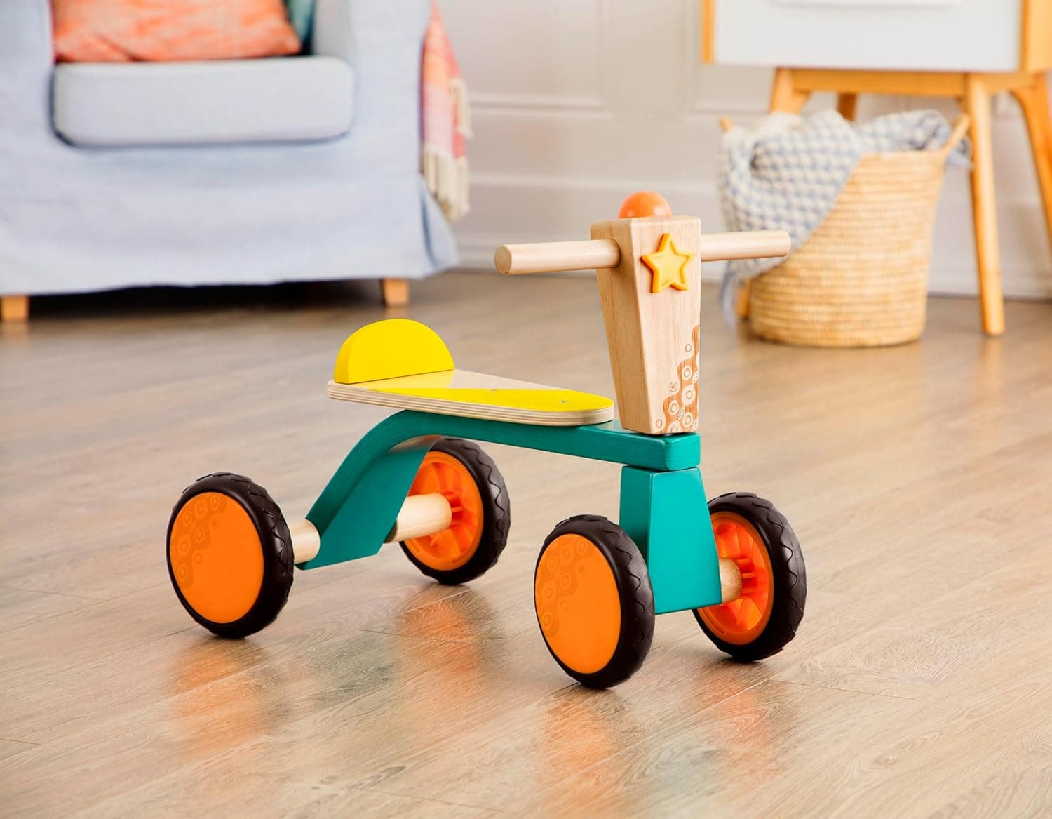 B toys - Sanfter Reiter - Holzfahrrad für Kleinkinder - Balance-Spielzeug – Bild 4